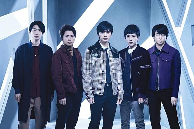 「嵐ARASHI」全體成員：相葉雅紀（左至右）、大野智、松本潤、二宮和也、櫻井翔（圖片取自網路）