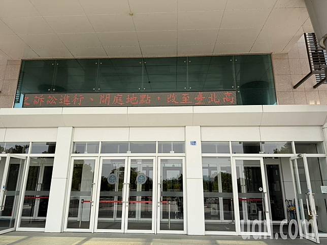 新竹地方法院考量其與家屬達成調解並符合自首減刑要件，今日下午依酒駕致人於死罪判處有期徒刑5年6月，全案仍可上訴。記者郭政芬／攝影