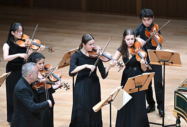 Juilliard415, an ensemble of Juilliard's Historical Performance program, performs at the Tianjin Juilliard School in north China's Tianjin, Oct. 13, 2024. (Xinhua/Sun Fanyue)