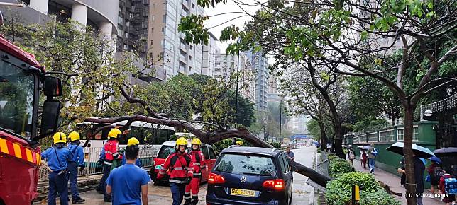 （fb「香港突發事故報料區」圖片）