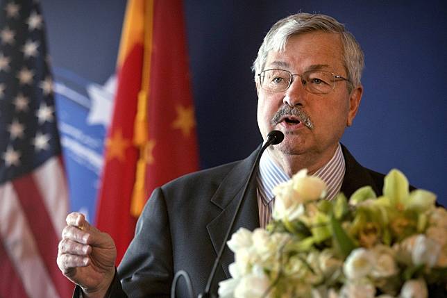 US ambassador to China Terry Branstad described Covid-19 as a common enemy that threatens the lives of everyone. Photo: AP
