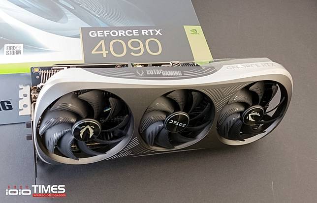 Zotac RTX4090 Trinity OC(ジャンク)（獨特流線船型設計、引領散熱與 