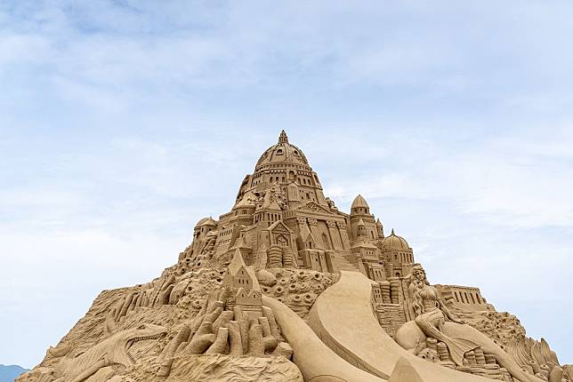2021福隆國際沙雕藝術季將於5月28日至8月29日登場。(圖為2019年沙雕作品)   圖：取自交通部觀光局網站