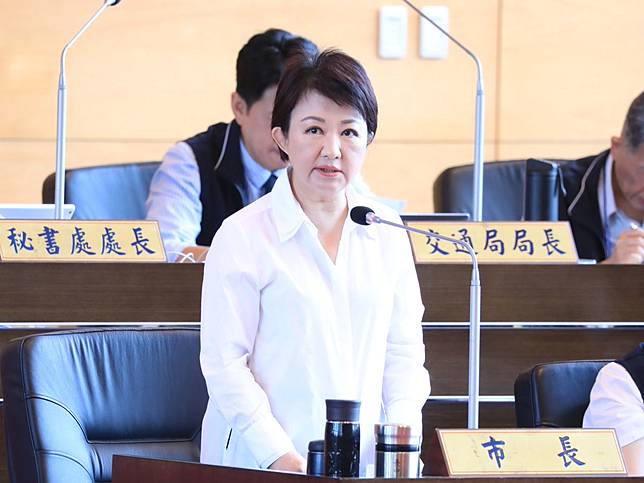 補助款遭砍，台中將依法訴願維護民眾權益，盧秀燕嘆，法院是民進黨的，對訴願訴訟結果感悲觀。（圖：中市府提供﹚