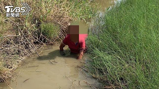台南失聯老婦急水溪河床尋獲。（圖／TVBS）