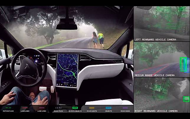 Tesla創辦人馬斯克表示全自動駕駛的技術即將到來。   圖：擷取自Tesla官網
