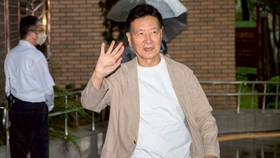 趙少康為亮票案到台北地檢署開庭。李政龍攝