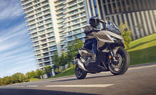 Honda Taiwan 2025年式 X-ADV FORZA750 新世代雙離合器DCT車款 年末搶先登場