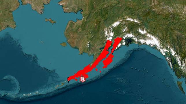 阿拉斯加南部發生規模7.4地震，海嘯預警系統發布紅色警報。翻攝tsunami.gov