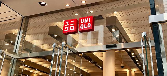 Uniqlo宣布向Shein旗下三家實體公司提出訴訟，指控對方抄襲Uniqlo的弧形迷你斜揹袋（Round Mini Shoulder Bag）。