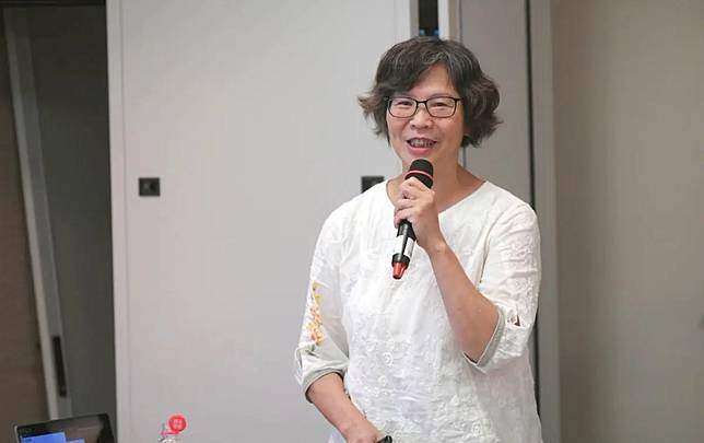 藍今徵召彰縣長白營也有戲！蔡壁如親遞意願書　民眾黨今晚約談