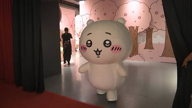 吉伊卡哇玩偶人在展覽現場現身。（圖/楊進明 攝）