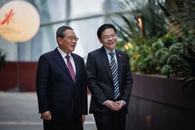 2025年10月26日，中國國務院總理李強到訪新加坡，與新加坡總理黃循財總理會談。（新加坡總理公署臉書）