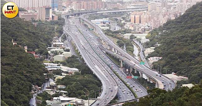 台灣哪個交流道設計最差？　網一致點名它：一定會走錯