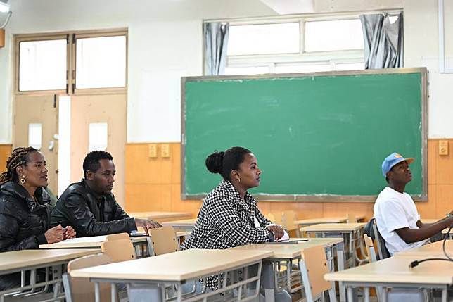 Kalkidan (2nd R) attends a class at the Tianjin University of Technology and Education in Tianjin, north China, Nov. 22, 2024. (Xinhua/Li Ran)