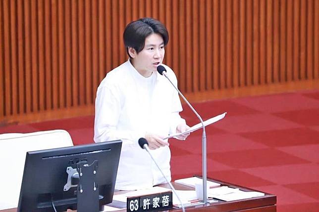 台北市議員許家蓓因罹患子宮頸癌，今天凌晨2點多逝世。（取自許家蓓臉書粉專）