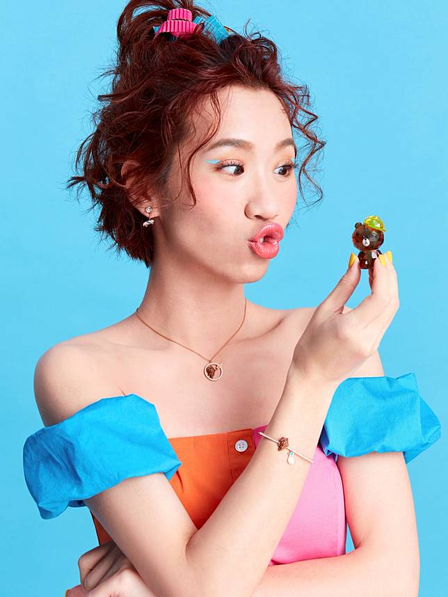 最奢華的熊大＋兔兔！SWAROVSKI 首度推出「LINE FRIENDS 聯名