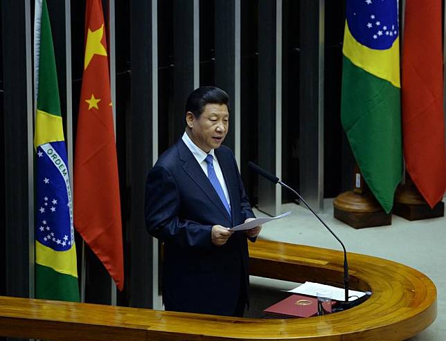 Chinese President Xi Jinping delivers a speech at the Brazilian National Congress in Brasilia, Brazil, July 16, 2014. (Xinhua/Liu Jiansheng)