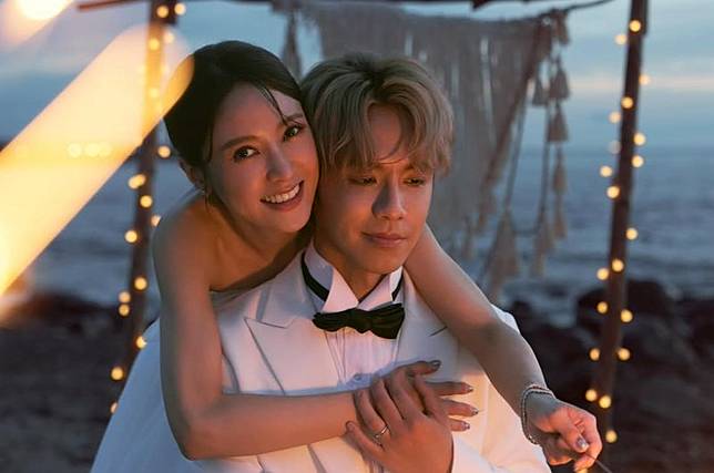 鼓鼓與大元從相識到結婚，10多年感情始終甜蜜。翻攝gboyswag_official IG