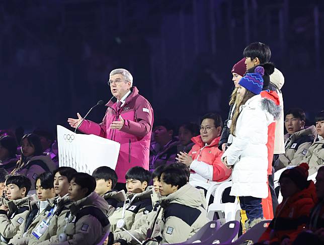 International Olympic Committee (IOC) President Thomas Bach (L) speaks during the opening ceremony of the 2024 Gangwon Winter Youth Olympic Games in Gangneung of Gangwon Province, South Korea, Jan. 19, 2024. (Xinhua/Yao Qilin)