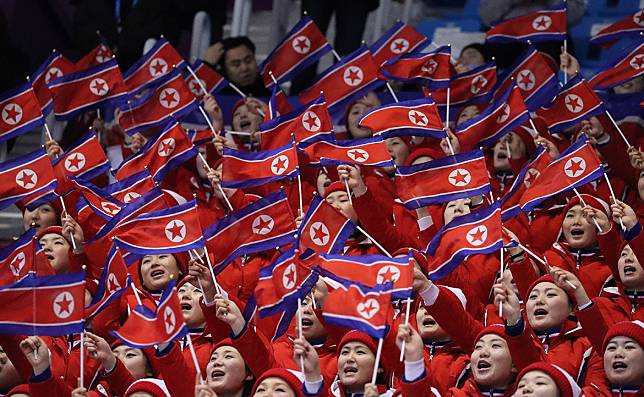 逃離北韓，卻仍經常夢到「領袖的笑容」？