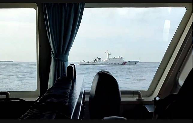  中共海警船編隊侵擾我金門水域，海巡署全程監控並驅離。（截取自海巡署影片）