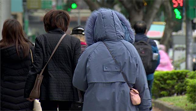 週四（9日）起冷空氣再增強，且天氣轉濕冷。圖／台視新聞（資料畫面）