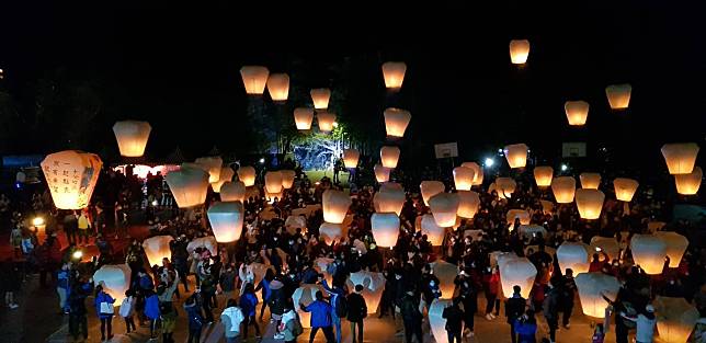 平溪天燈節今登場！活動場次、表演活動、交通管制、親子體驗遊，一次看