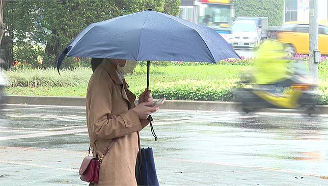 6縣市大雷雨警戒，16縣市發布大雨特報。圖／台視新聞（資料畫面）