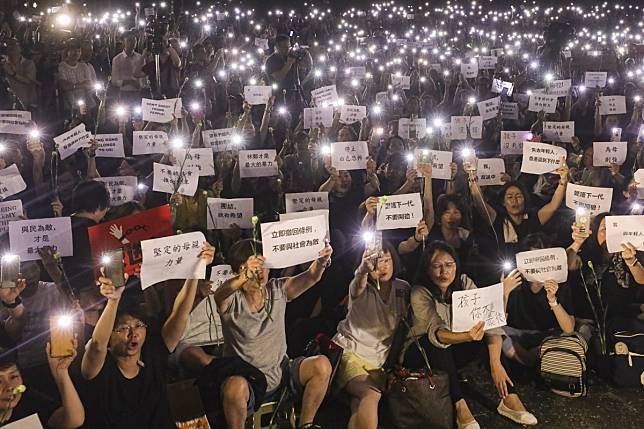 Thousands of mothers show their support to extradition bill protesters during the early days of the unrest in Hong Kong. Photo: Dickson Lee