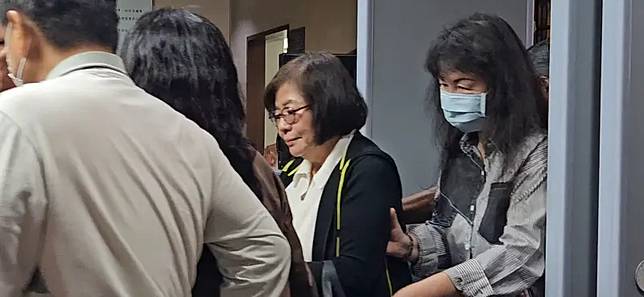 「相當程度參與幽靈連署」  黃呂錦茹無保遭撤重開羈押庭