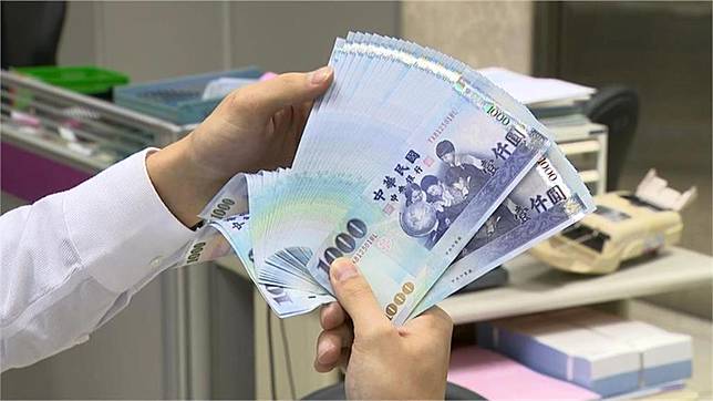 工作很操…雲林老闆徵才放話：弱雞勿試、我要獅子！網一看「起薪2.9萬」愣了