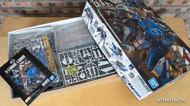 開箱】Bandai MG Ex-S Gundam 兩款機體+分色更細緻| Unwire.hk | LINE TODAY