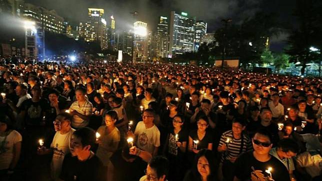 香港支聯會往年每逢六四都會在維多利亞公園舉辦燭光晚會。路透社資料照片