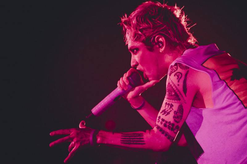 ONE OK ROCK演唱會電影上映倒數！台灣試片逼哭歌迷：起雞皮疙瘩 | 自由電子報 | LINE TODAY