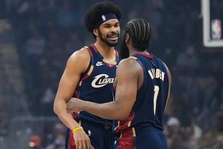 NBA季後賽》Allen第3節雙十貢獻 騎士主場力斬暴龍晉級 | 緯來體育新聞 | LINE TODAY