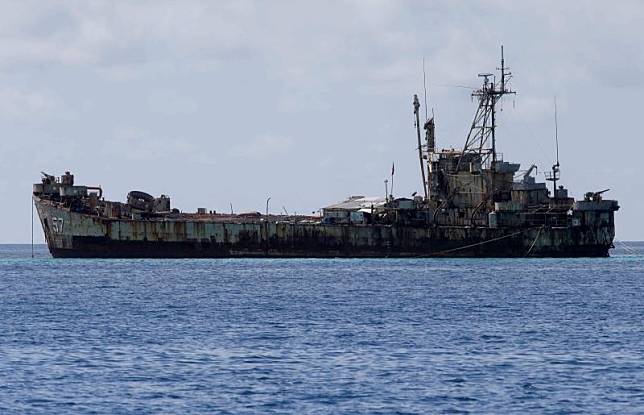 ▲中菲2國在南海的主權爭議頻仍，菲律賓船隻頻遭中國海警船以水砲攻擊。資料照。（圖／美聯社／達志影像）