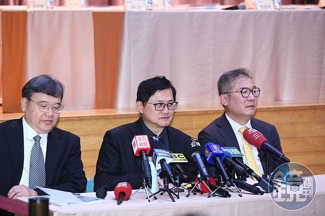 和碩董事長童子賢鼓勵核綠共存，呼籲各界不要因為發展綠能就排斥核能。