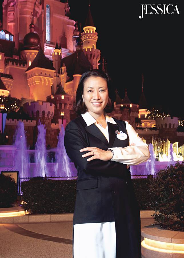 香港迪士尼樂園度假區 娛樂事務及服裝部製作總監 Fiona Au