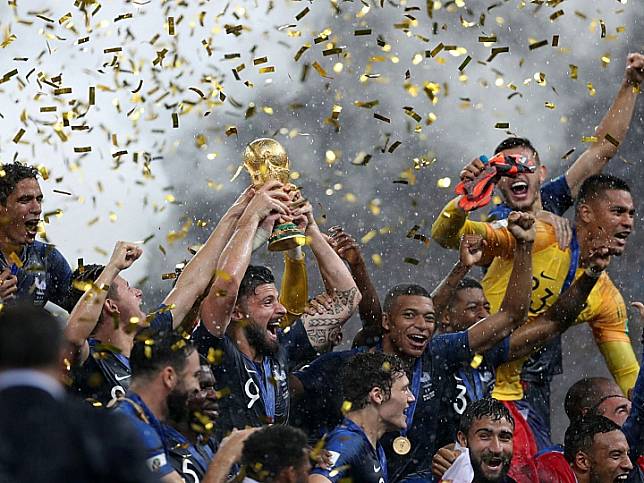 世界盃足球賽落幕 法國隊終場4:2力克克羅埃西亞成為本屆冠軍