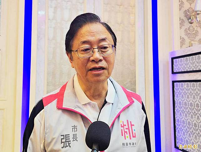 卓榮泰支持挺中央預算立委，張善政受訪表示不認同。(記者李容萍攝)