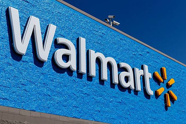 【美股研究報告】沃爾瑪Walmart FY23Q4 聖誕節銷售成績超預期，平價策略能否持續吸引消費者？