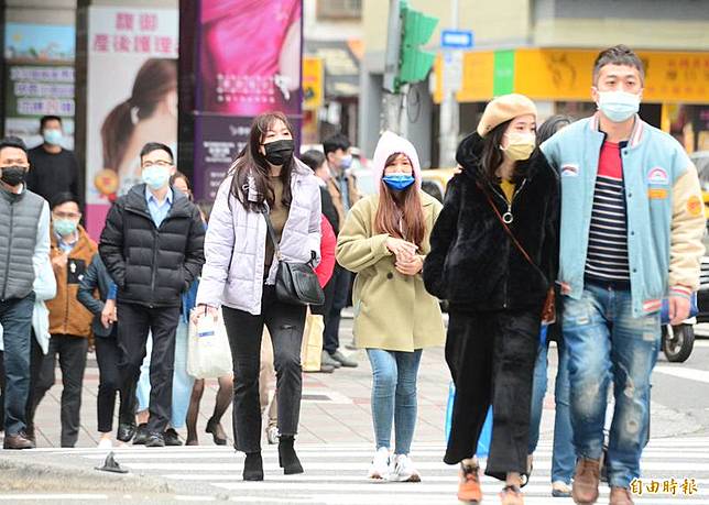 今日清晨各地氣溫仍偏冷，尤其竹苗以南至台南受輻射冷卻影響，低溫僅11至16度，局部空曠地區及近山區平地或河谷低溫有機會降至10度以下。(資料照)