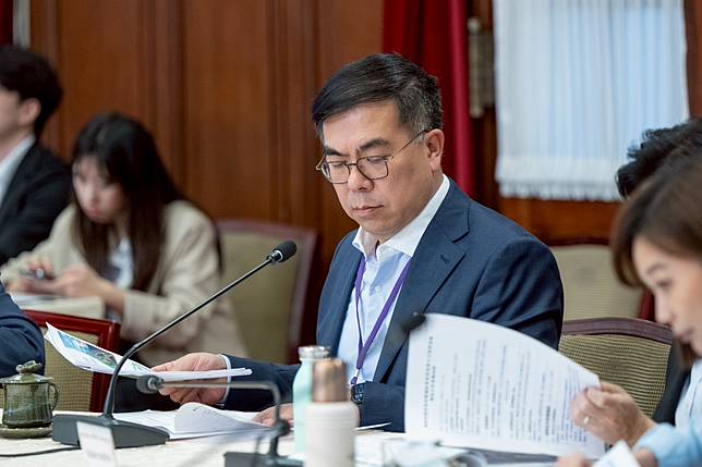 總統府24日召開「國家氣候變遷對策委員會」第四次會議。圖為環境部長彭啓明。(圖：總統府)