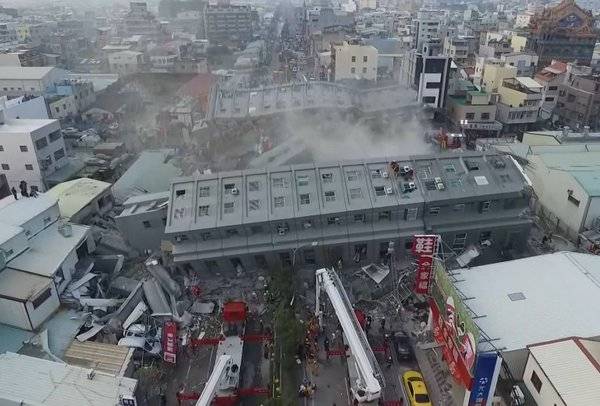 台南永康維冠金龍大樓因大地震倒塌，造成逾200人死傷。圖／截自維基百科