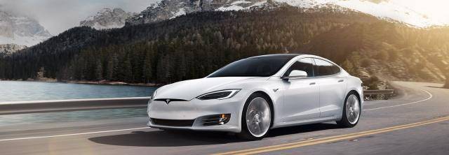外媒掌握到最新消息，Tesla Model S 即將進行重大更新。
