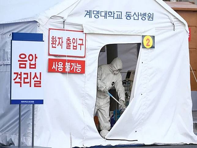 單日暴增813例 南韓病例數破三千例 官方籲「危急時刻」別出門