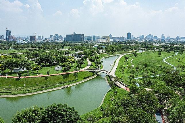 台中市西屯區高價宅坪數縮水程度高居第二位，從2019年的140坪左右，到今年僅剩80坪，減幅相當大。圖／中部業者提供