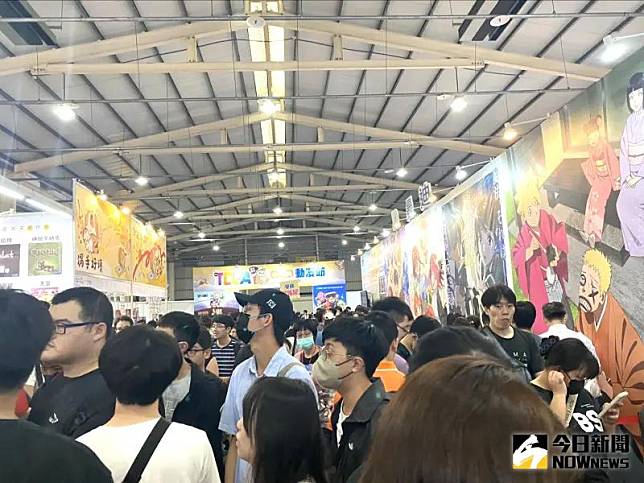 台中國際動漫節首日爆人潮   UNIQLO進駐開設快閃店