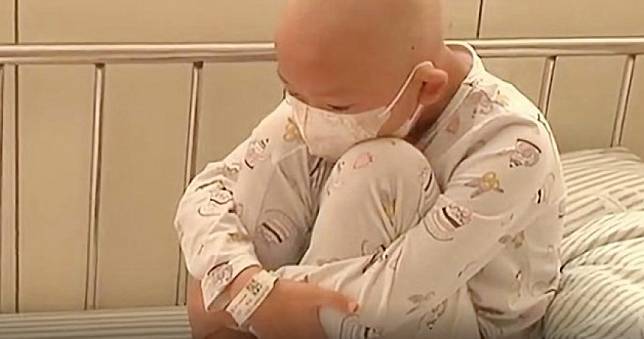 8歲女童罹患白血病　遭家人遺棄醫院「有錢也不救」